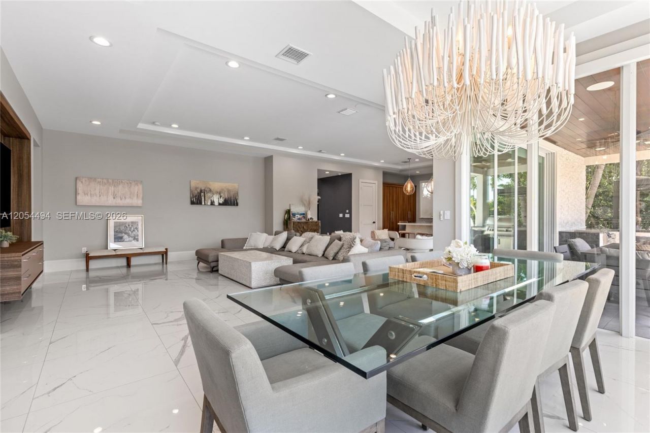 924 Evergreen Dr , Delray Beach, FL 33483 Photo