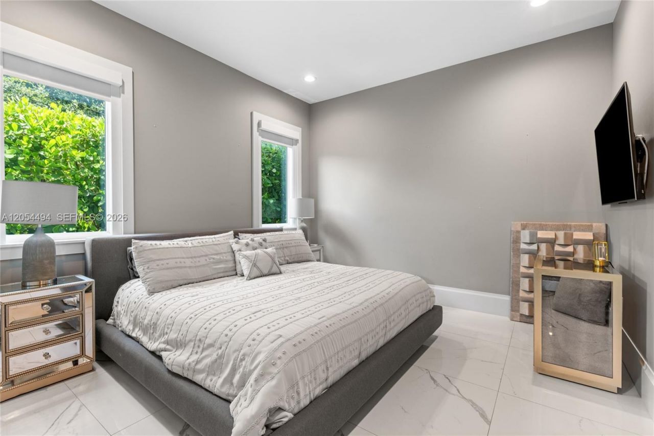 924 Evergreen Dr , Delray Beach, FL 33483 Photo