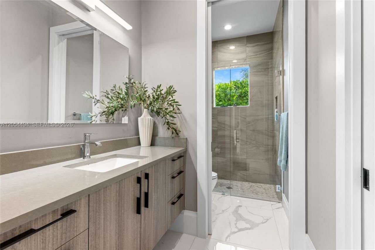 924 Evergreen Dr , Delray Beach, FL 33483 Photo