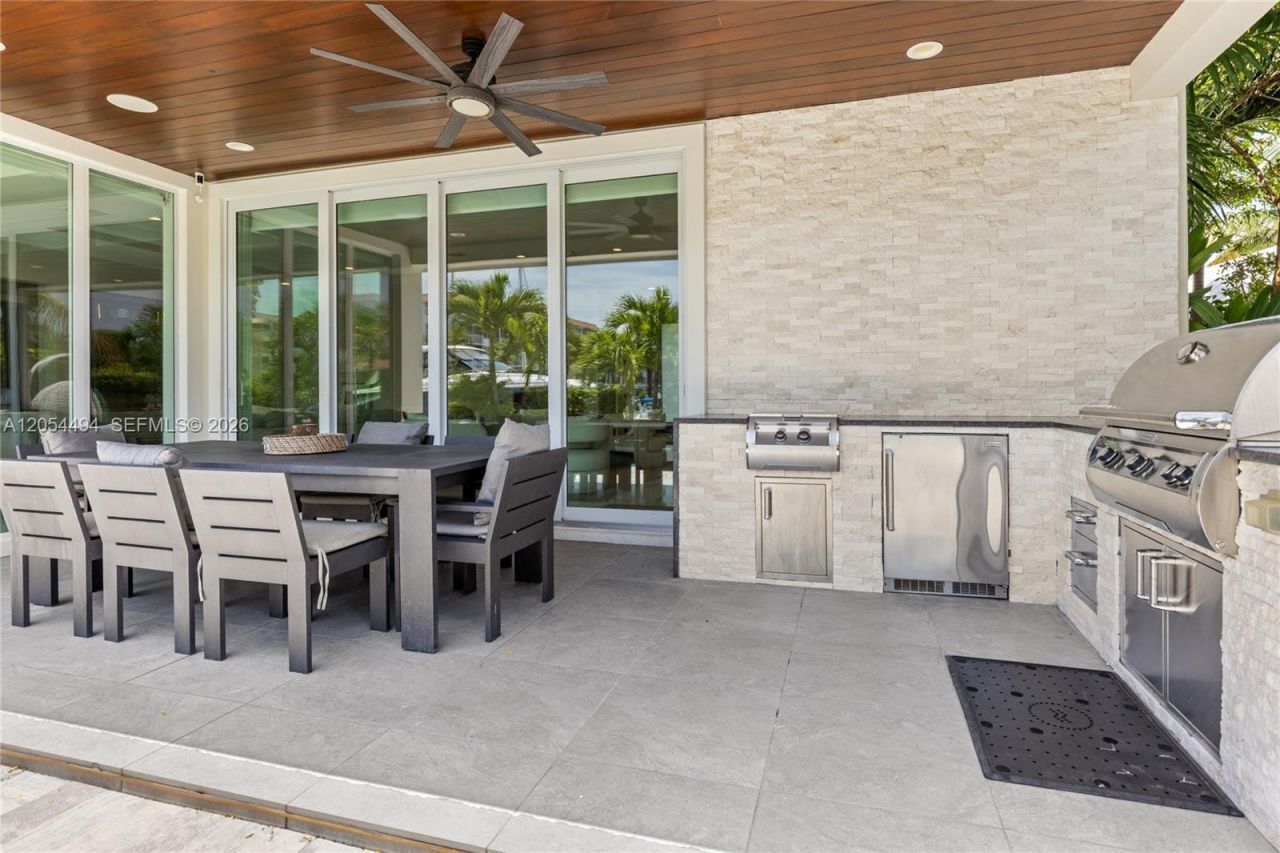 924 Evergreen Dr , Delray Beach, FL 33483 Photo