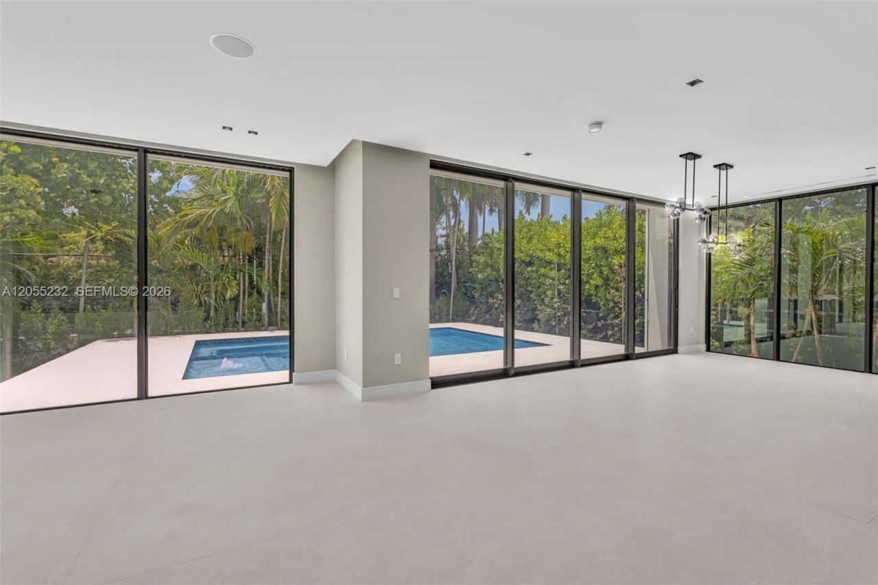 6020 Alton Rd , Miami Beach, FL 33140 Photo