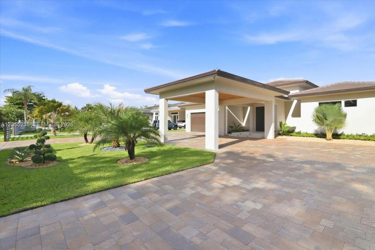 2880 SW 113 Avenue, Miami, FL 33165 Photo