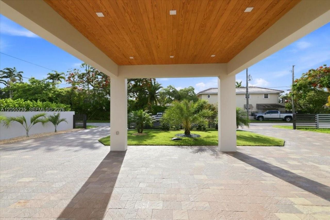 2880 SW 113 Avenue, Miami, FL 33165 Photo