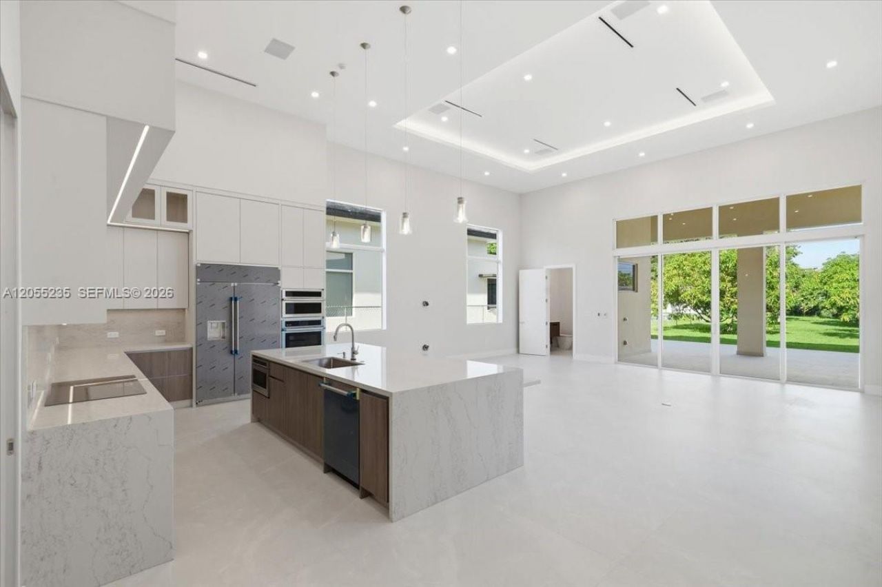 2880 SW 113 Avenue, Miami, FL 33165 Photo