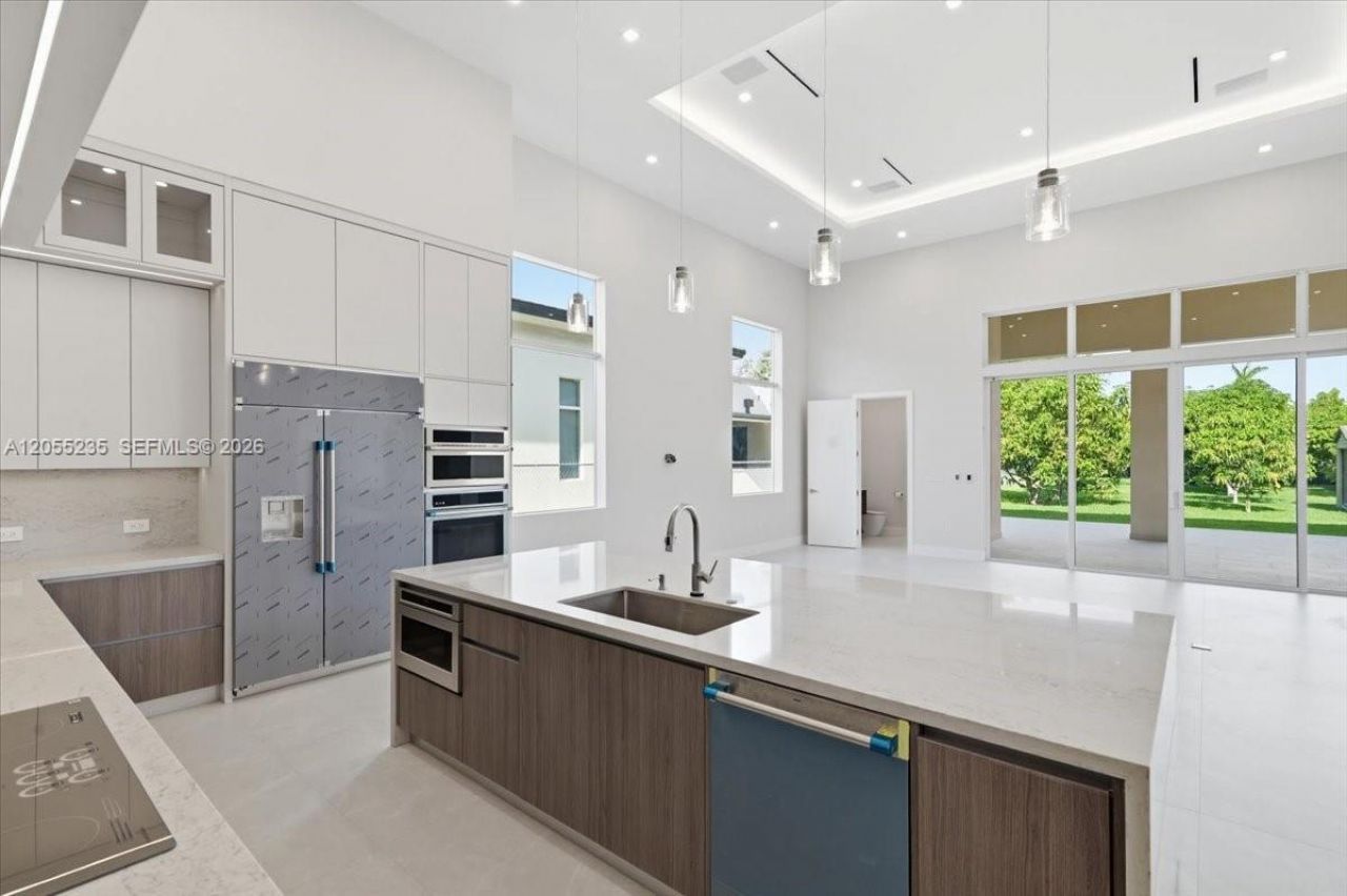2880 SW 113 Avenue, Miami, FL 33165 Photo