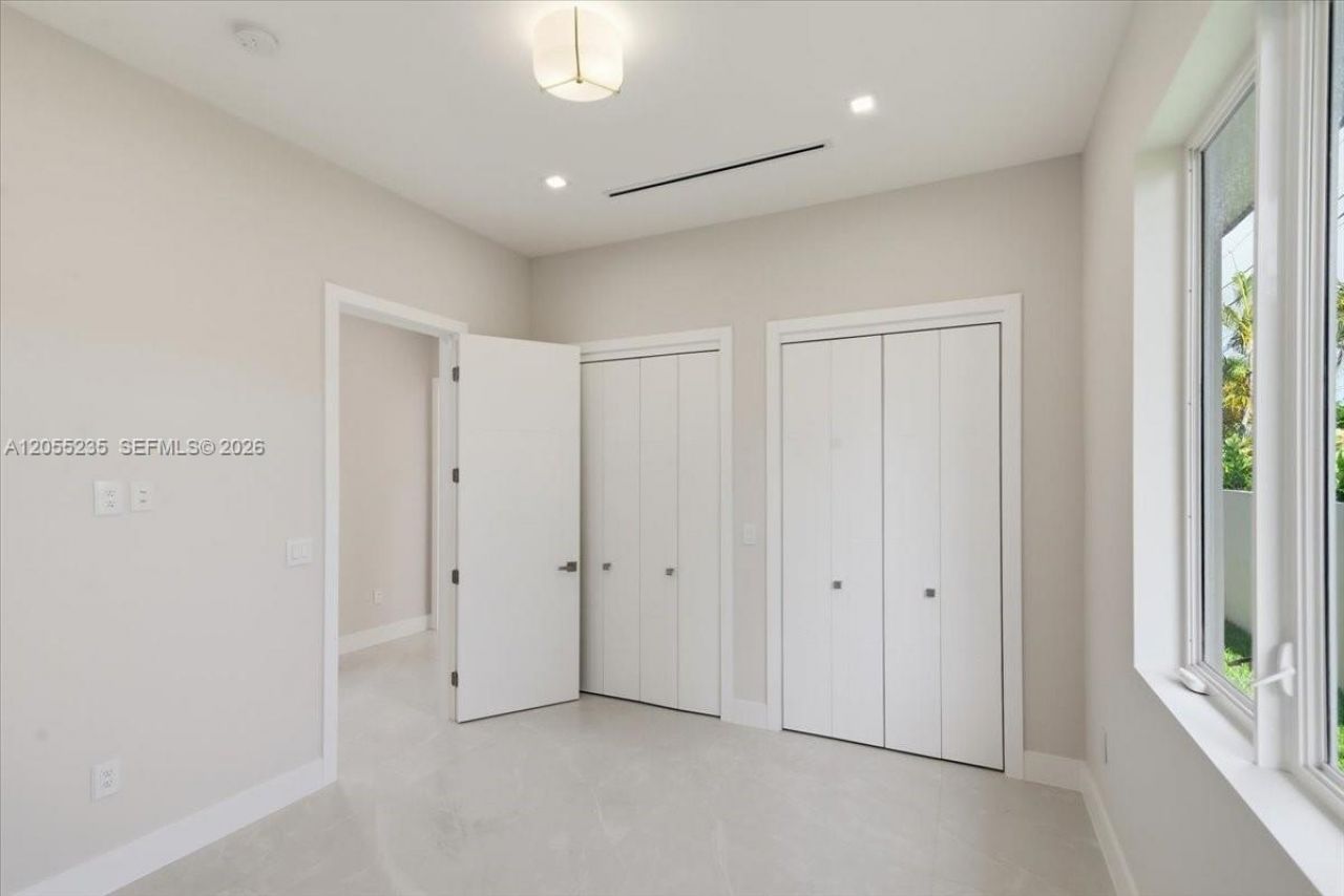 2880 SW 113 Avenue, Miami, FL 33165 Photo
