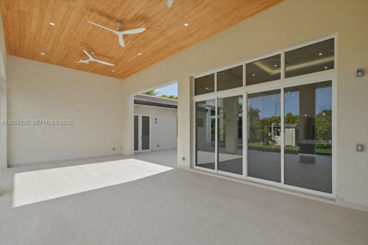 2880 SW 113 Avenue, Miami, FL 33165 Photo