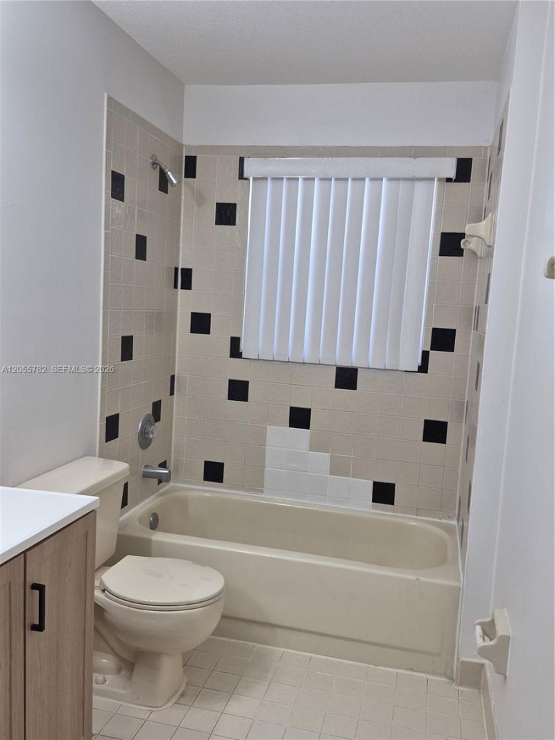 18281 NW 19th St, Pembroke Pines, FL 33029 Photo