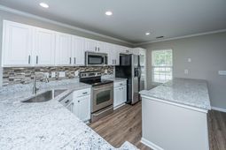 1404 Buckthorn Circle photo 4