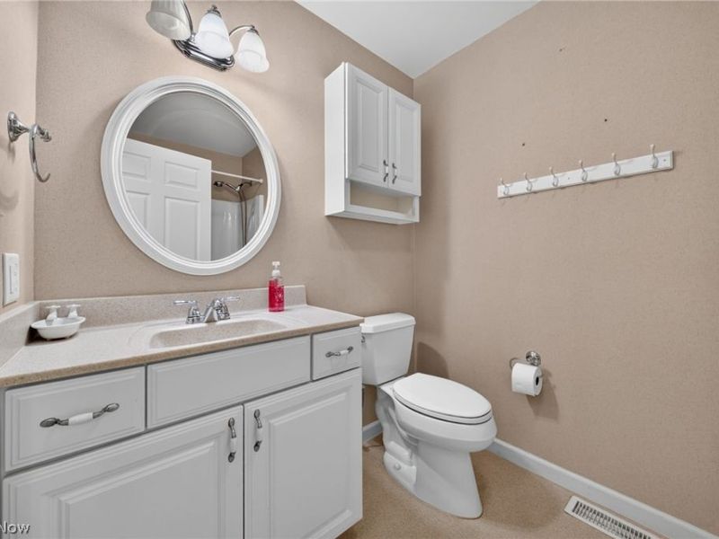 2940 Corries Way, Conneaut, OH 44030 Photo 21