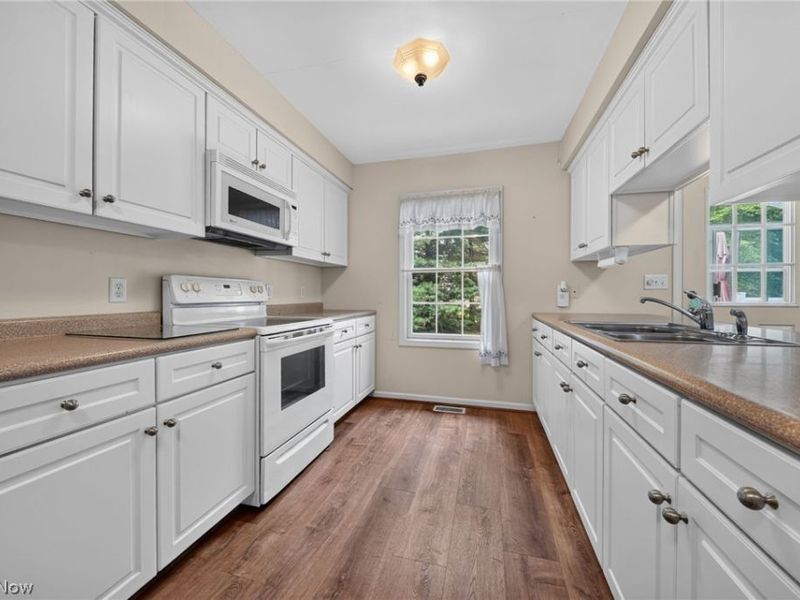 2940 Corries Way, Conneaut, OH 44030 Photo 6