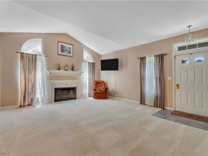 5645 Clingan Road, Struthers, OH 44471 Photo 10