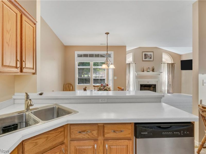 5645 Clingan Road, Struthers, OH 44471 Photo 7