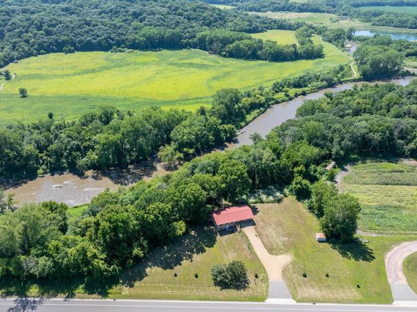18648 568th Avenue, Mankato, MN 56001