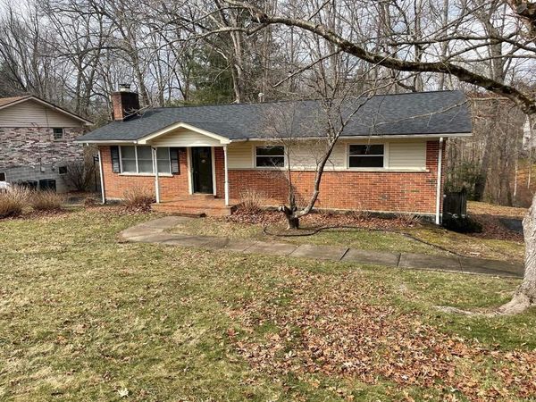 105 Rider, BECKLEY, WV 25801