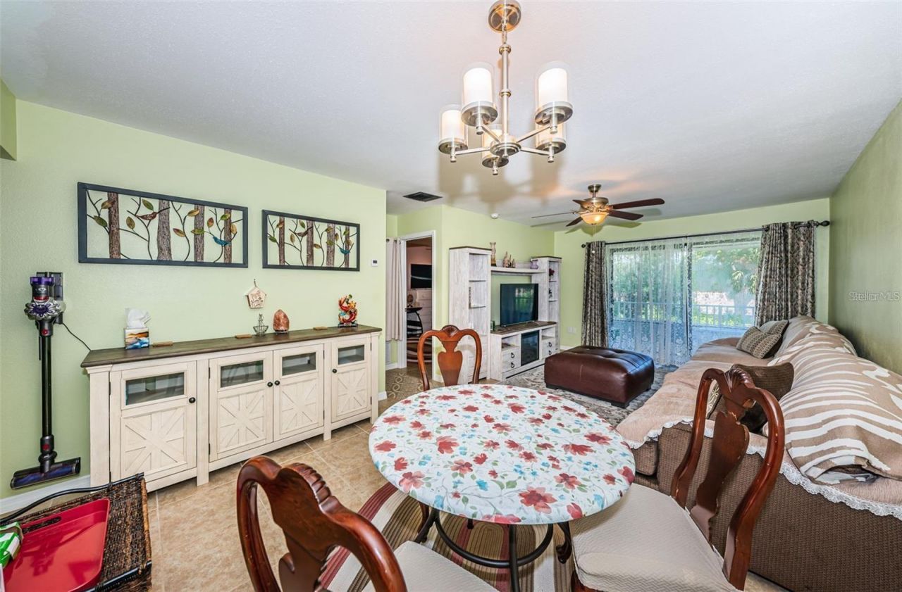 2117 Lakewood Club Drive S, Unit 7K, Saint Petersburg, FL 33712 Photo