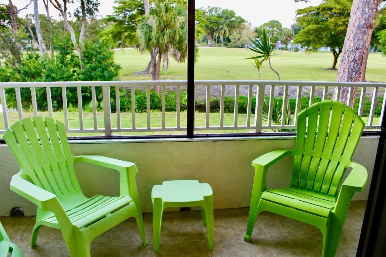 2117 Lakewood Club Drive S, Unit 7K, Saint Petersburg, FL 33712 Photo