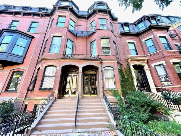 130 Marlborough St, Unit 5, Boston, MA 02116