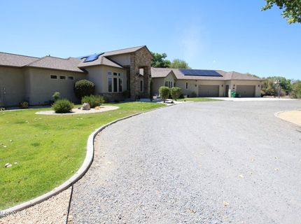 1300 Woody Lane, Fernley, NV 89408 Photo