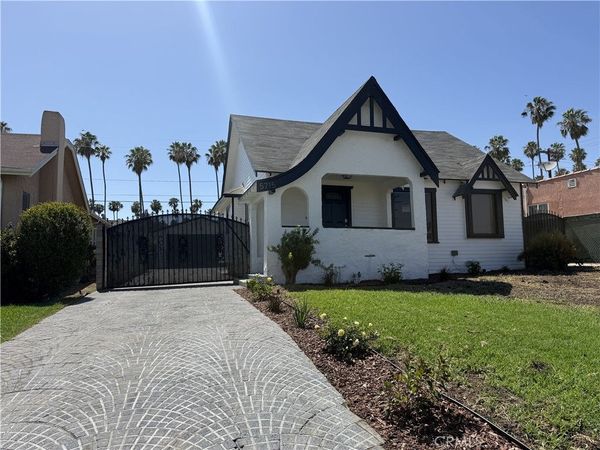 5715 Deane , Los Angeles, CA 90043