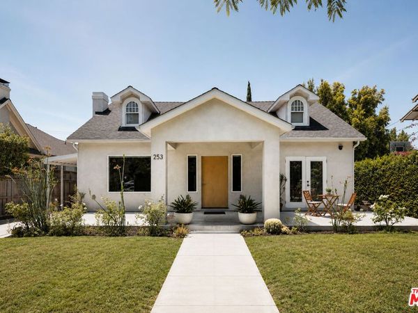 253 S St Andrews Place, Los Angeles, CA 90004