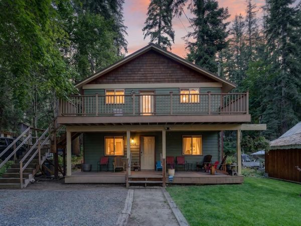 13906 N East Newman Lake Dr, Newman Lake, WA 99025