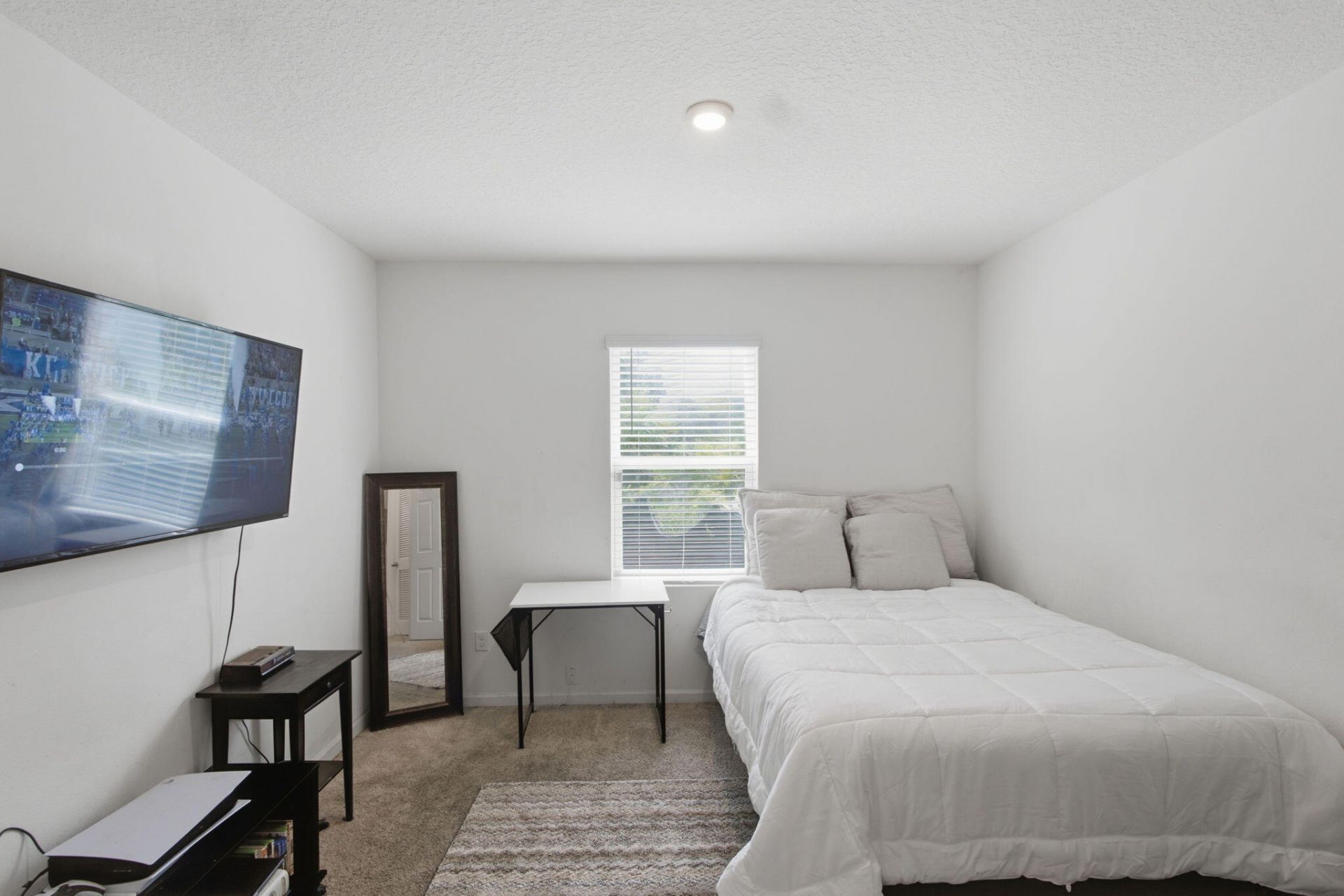 692 SW Paar Drive, Port Saint Lucie, FL 34953 Photo