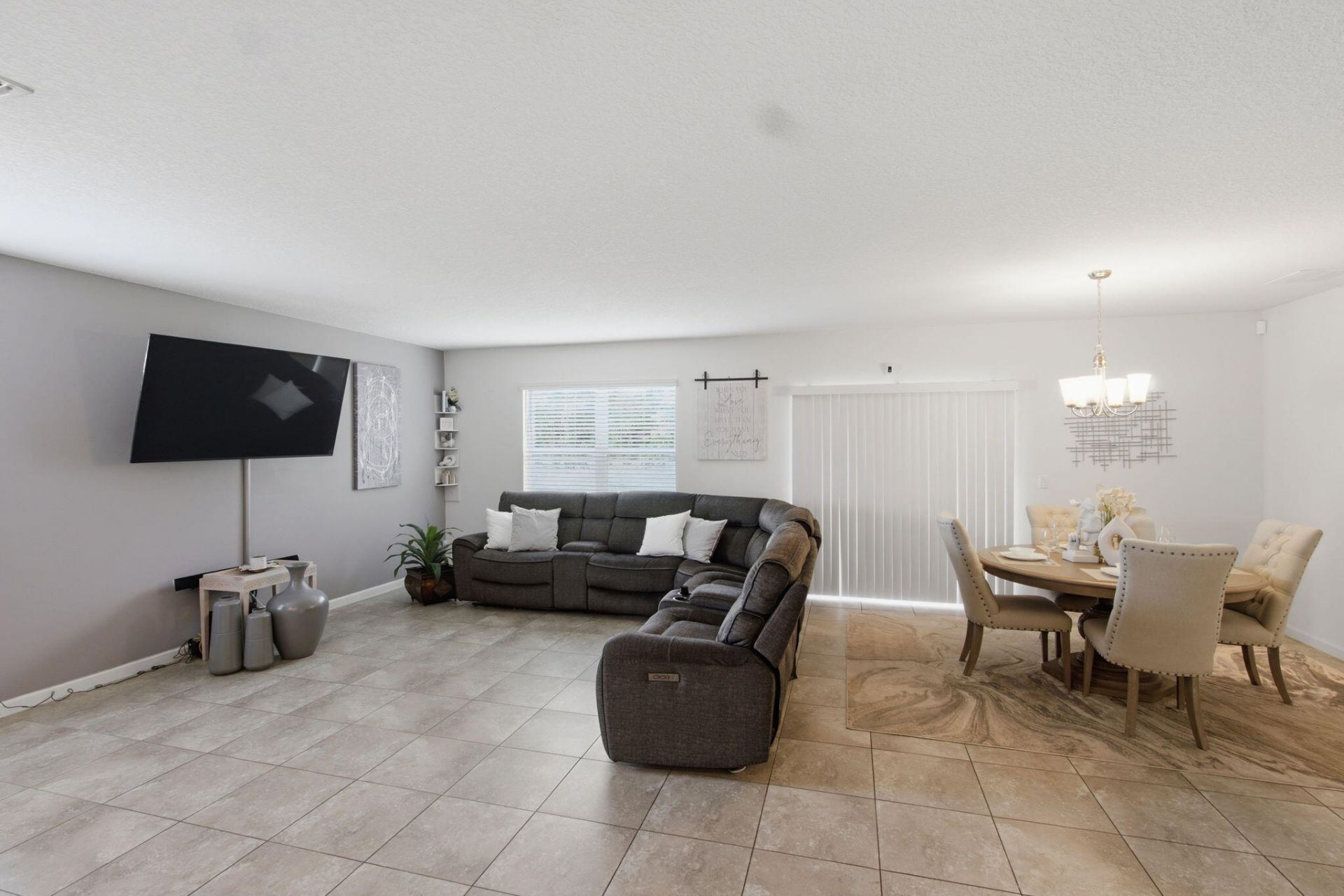 692 SW Paar Drive, Port Saint Lucie, FL 34953 Photo