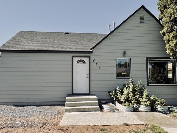 437 2nd Avenue East, Wendell, ID 83355