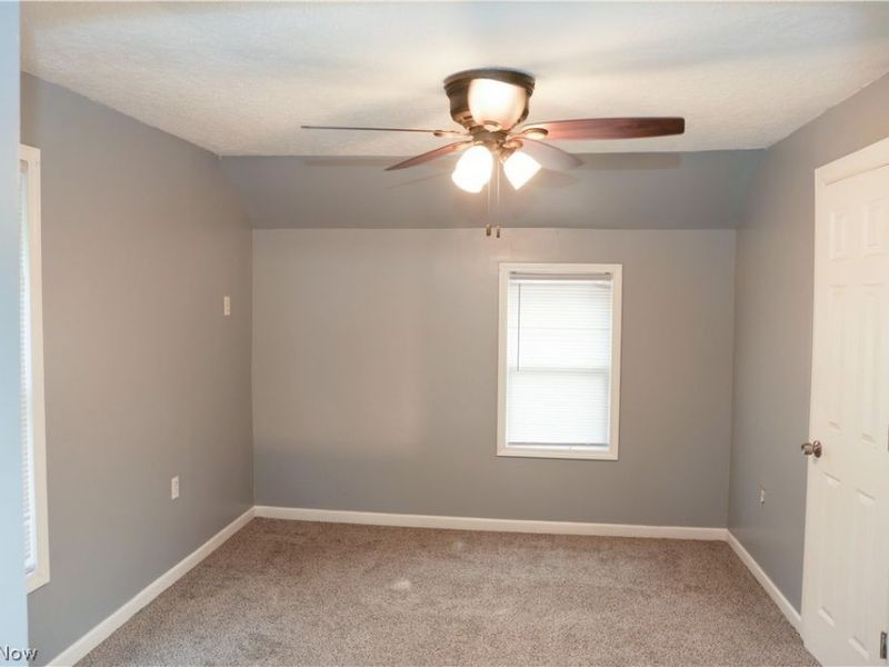240 E Miller Avenue, Akron, OH 44301 Photo 20