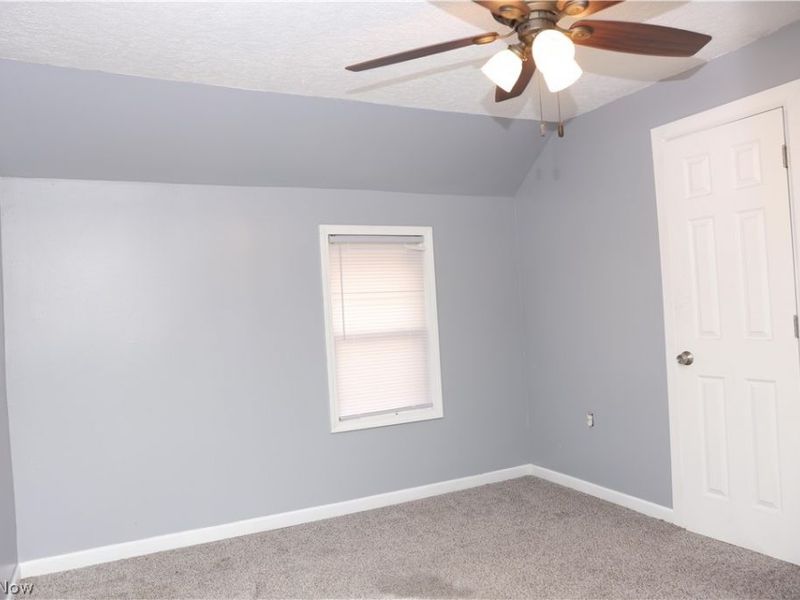 240 E Miller Avenue, Akron, OH 44301 Photo 22