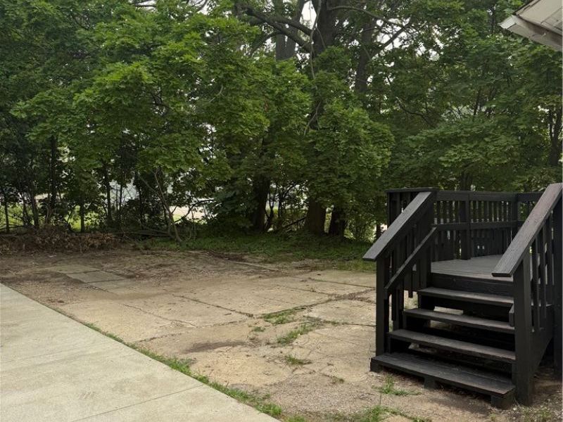 240 E Miller Avenue, Akron, OH 44301 Photo 26