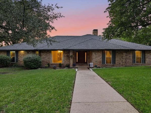 6007 Forestcreek Court, Arlington, TX 76016