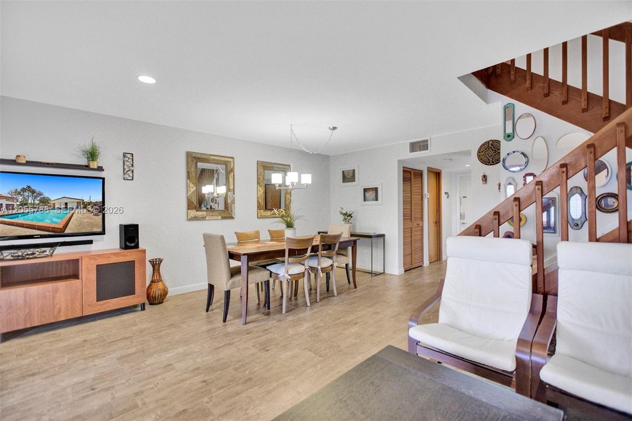 12471 NW 3 St , Unit D2, Plantation, FL 33325 Photo