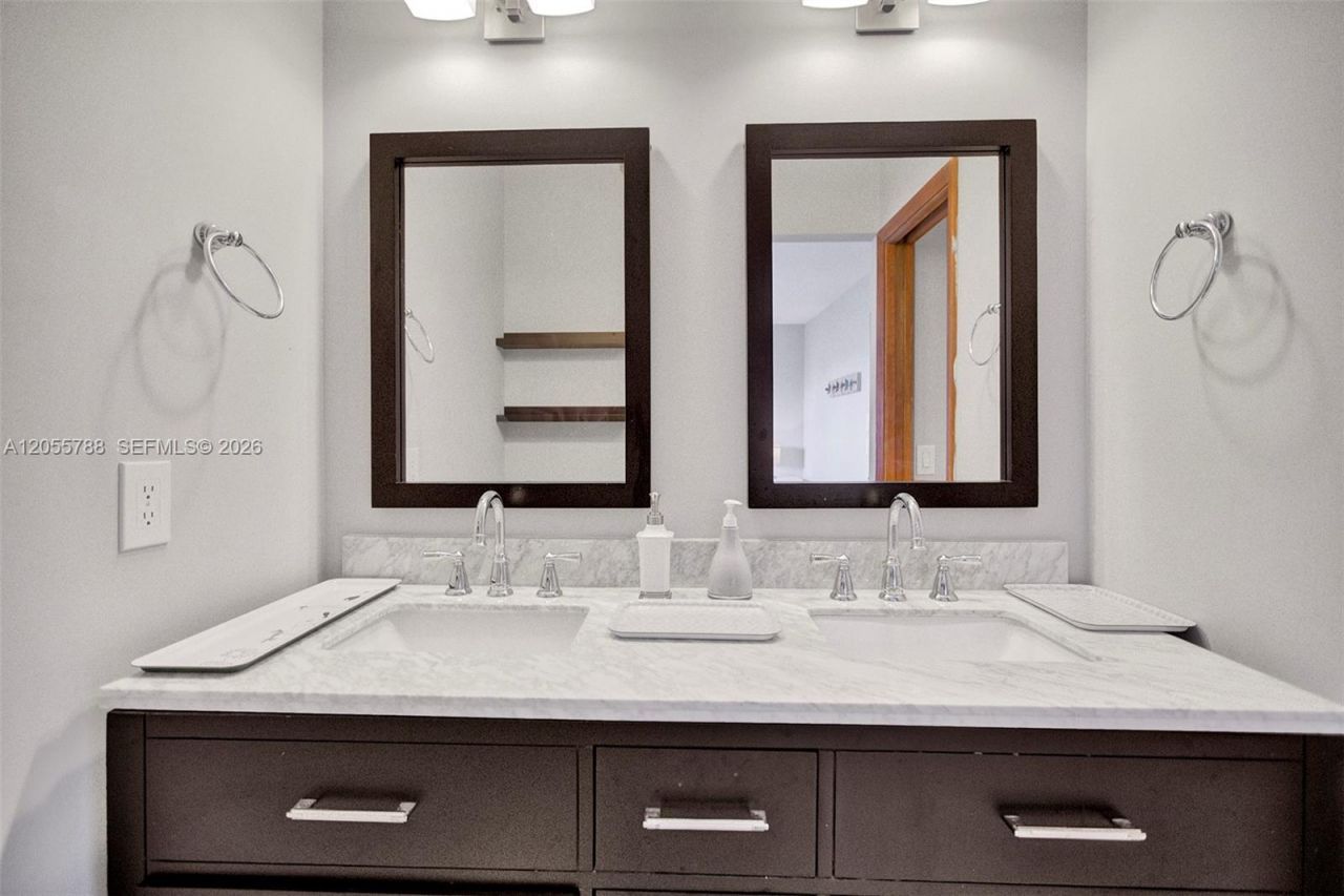 12471 NW 3 St , Unit D2, Plantation, FL 33325 Photo