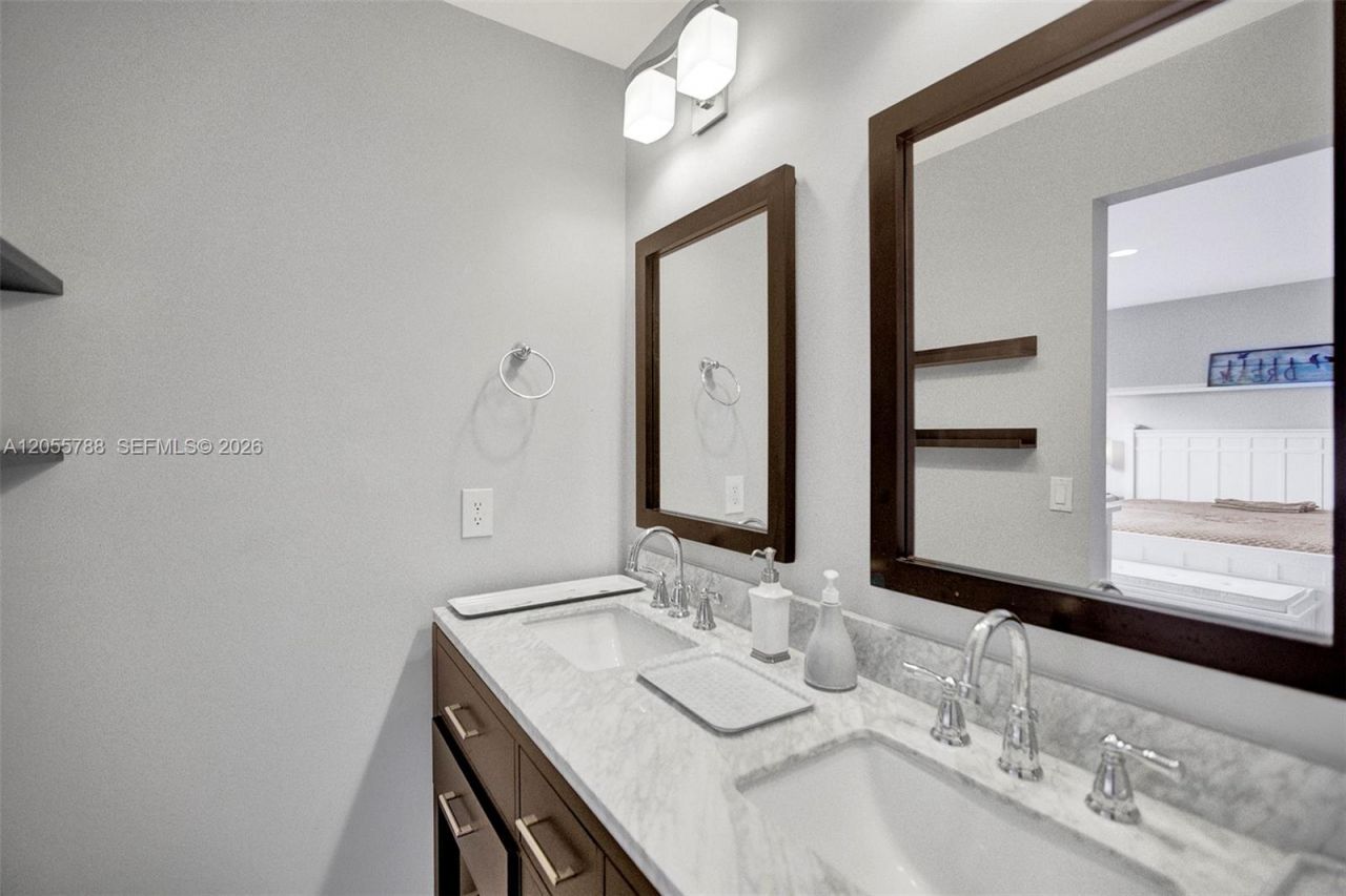 12471 NW 3 St , Unit D2, Plantation, FL 33325 Photo