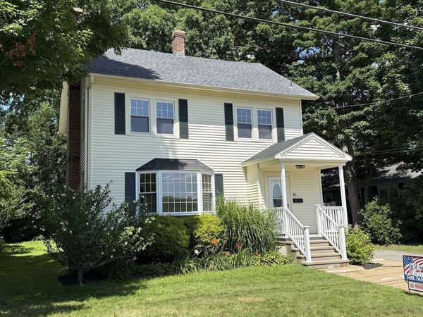 82 Hartwell St, Southbridge, MA 01550