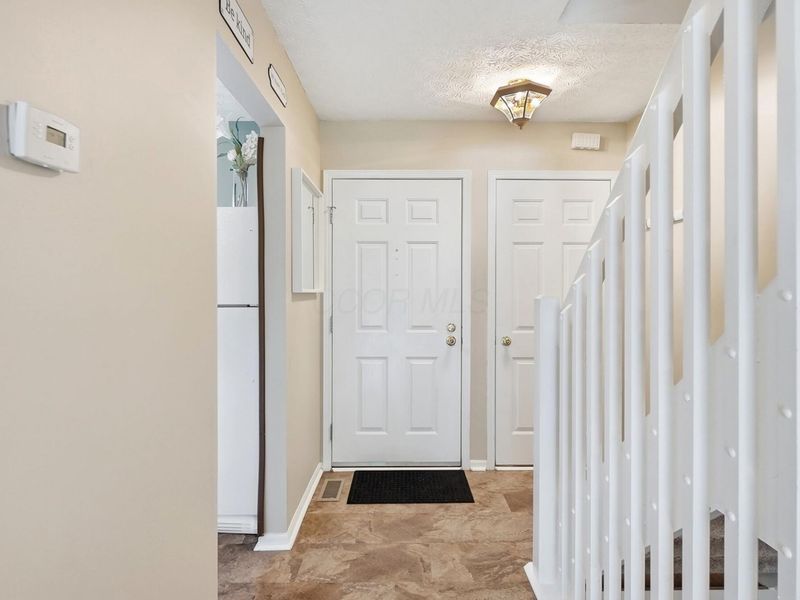 4052 Meadowick Drive, Unit 89B, Columbus, OH 43230 Photo 10