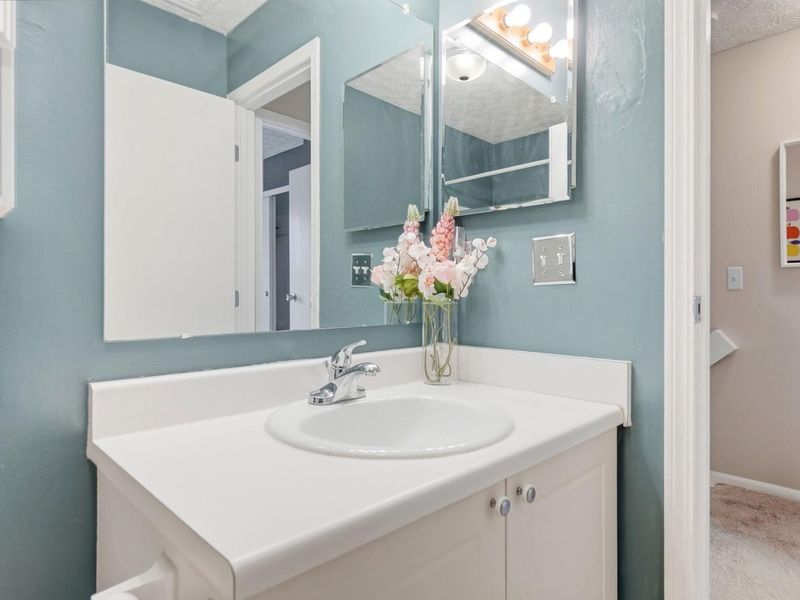 4052 Meadowick Drive, Unit 89B, Columbus, OH 43230 Photo 37