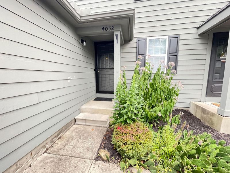 4052 Meadowick Drive, Unit 89B, Columbus, OH 43230 Photo 5