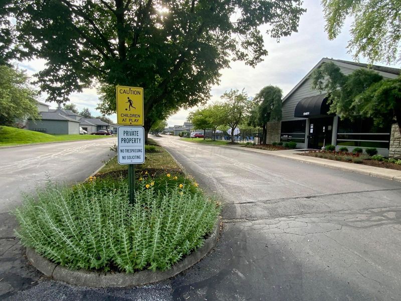 4052 Meadowick Drive, Unit 89B, Columbus, OH 43230 Photo 64