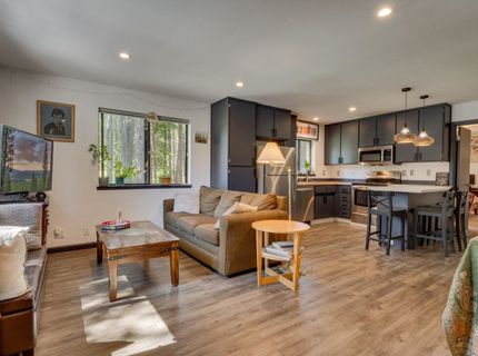 10767 Skislope Way, Truckee, CA 96161 Photo
