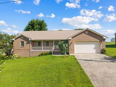 85 E Cherry Drive, Science Hill, KY 42553