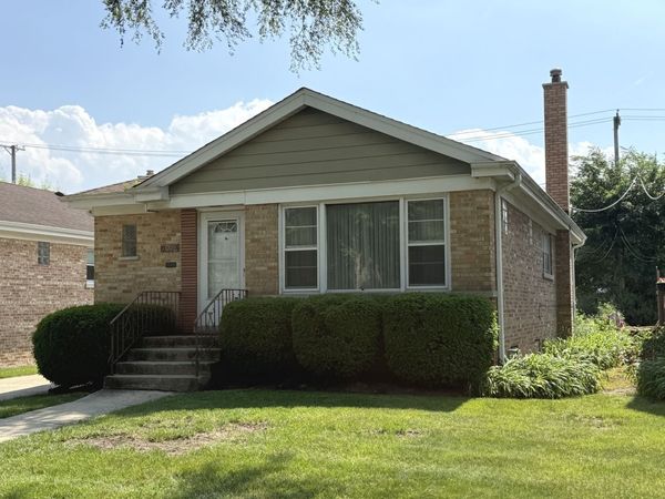 7078 N Franks Avenue , Niles, IL 60714
