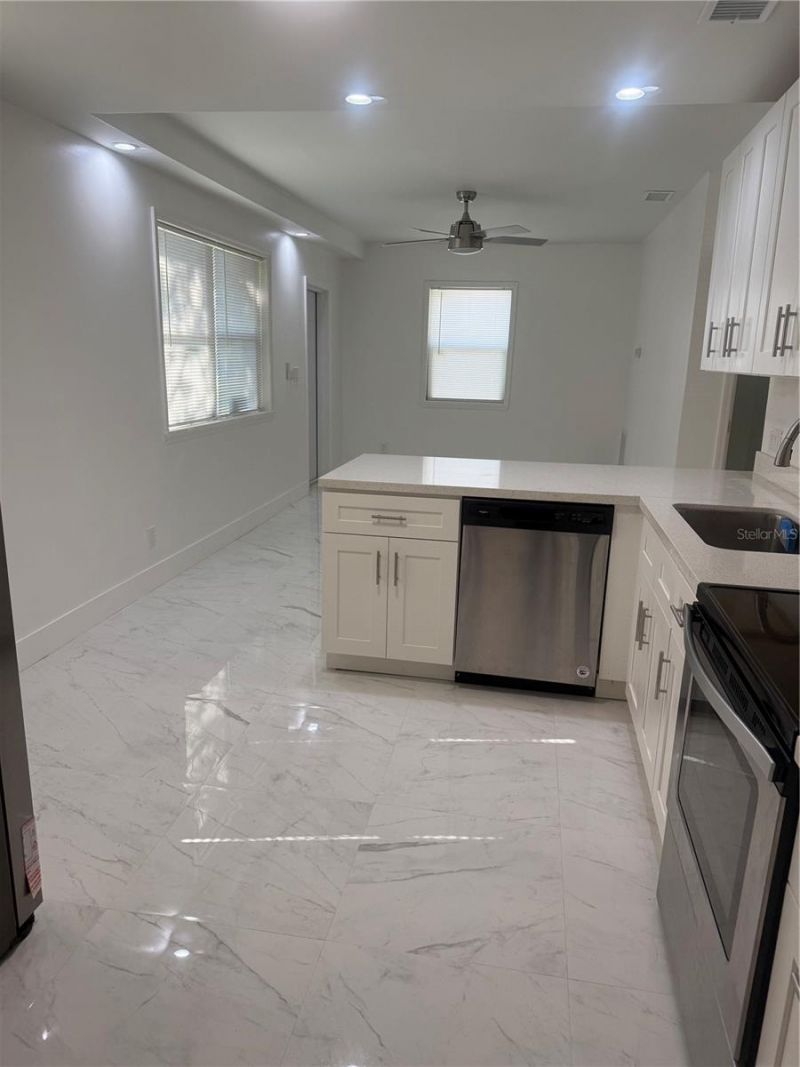 305 Ann Street, Edgewater, FL 32132 Photo