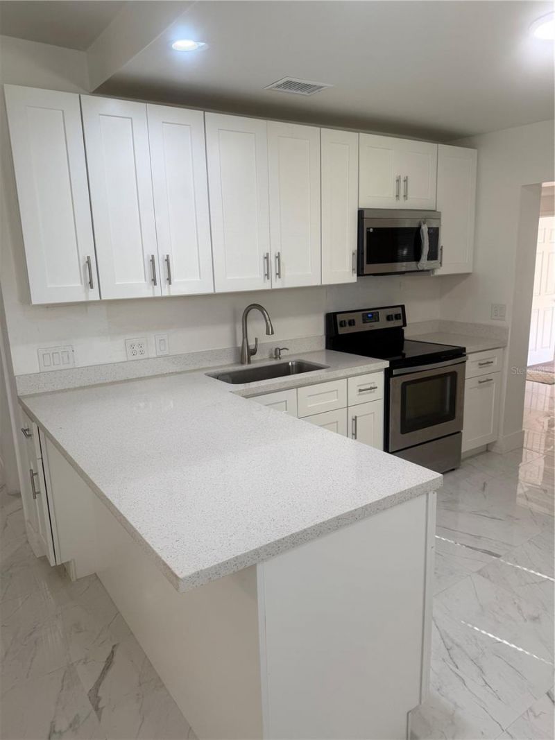 305 Ann Street, Edgewater, FL 32132 Photo