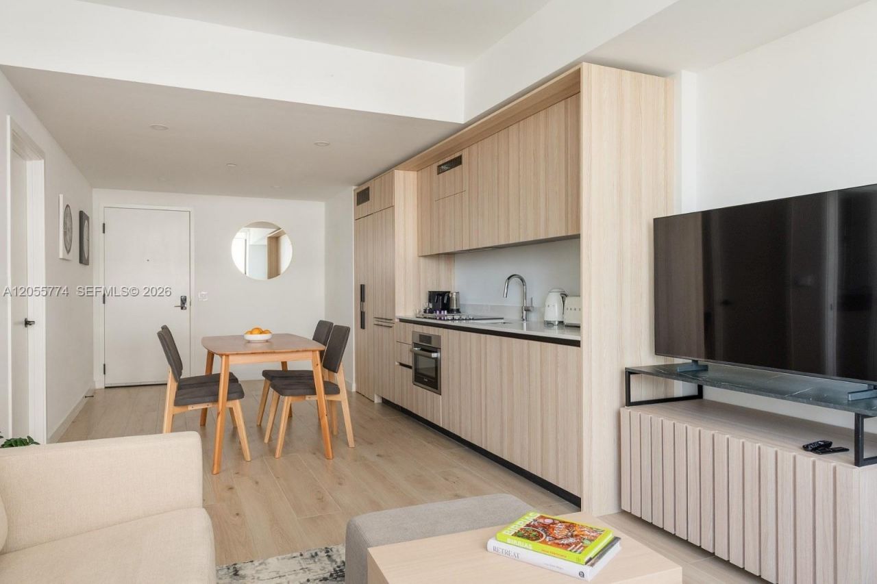 225 N Miami Ave , Unit 2304, Miami, FL 33128 Photo