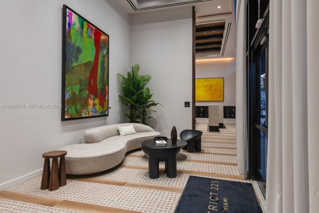 225 N Miami Ave , Unit 2304, Miami, FL 33128 Photo