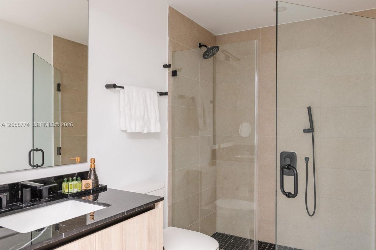 225 N Miami Ave , Unit 2304, Miami, FL 33128 Photo