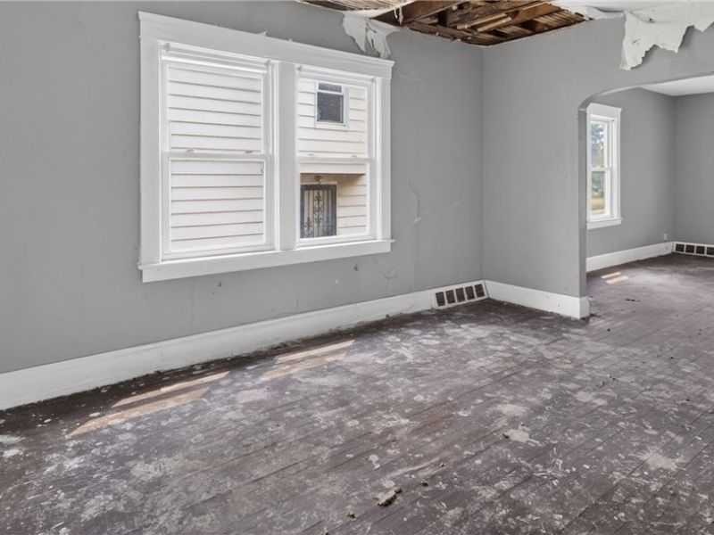 3527 E 140th Street, Cleveland, OH 44120 Photo 10
